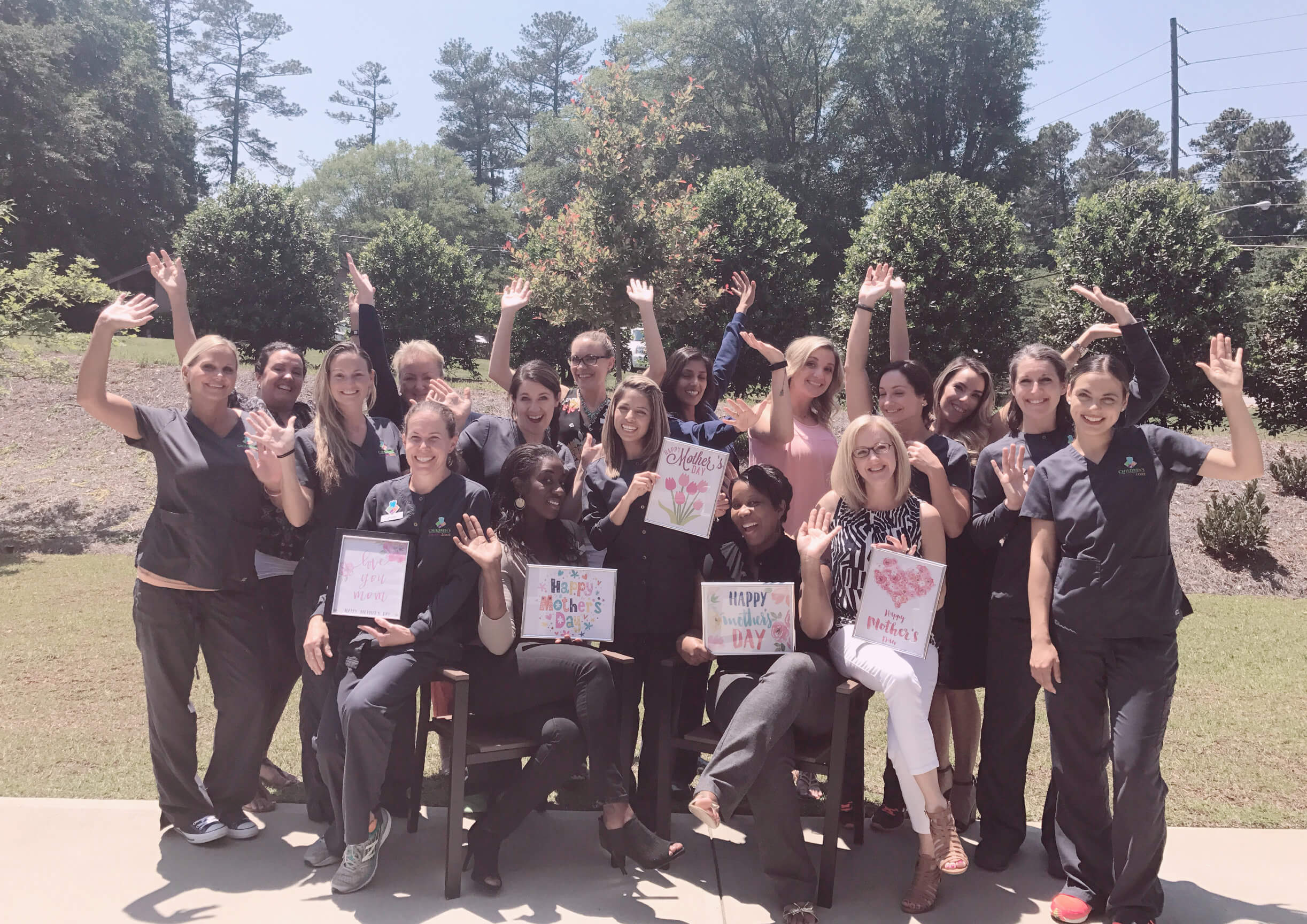 We Love Our Moms Childrens Dental Zone